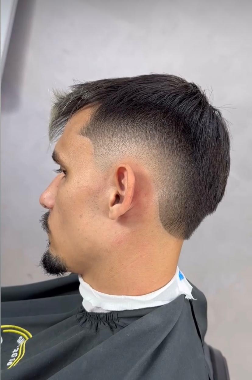 Corte social na máquina